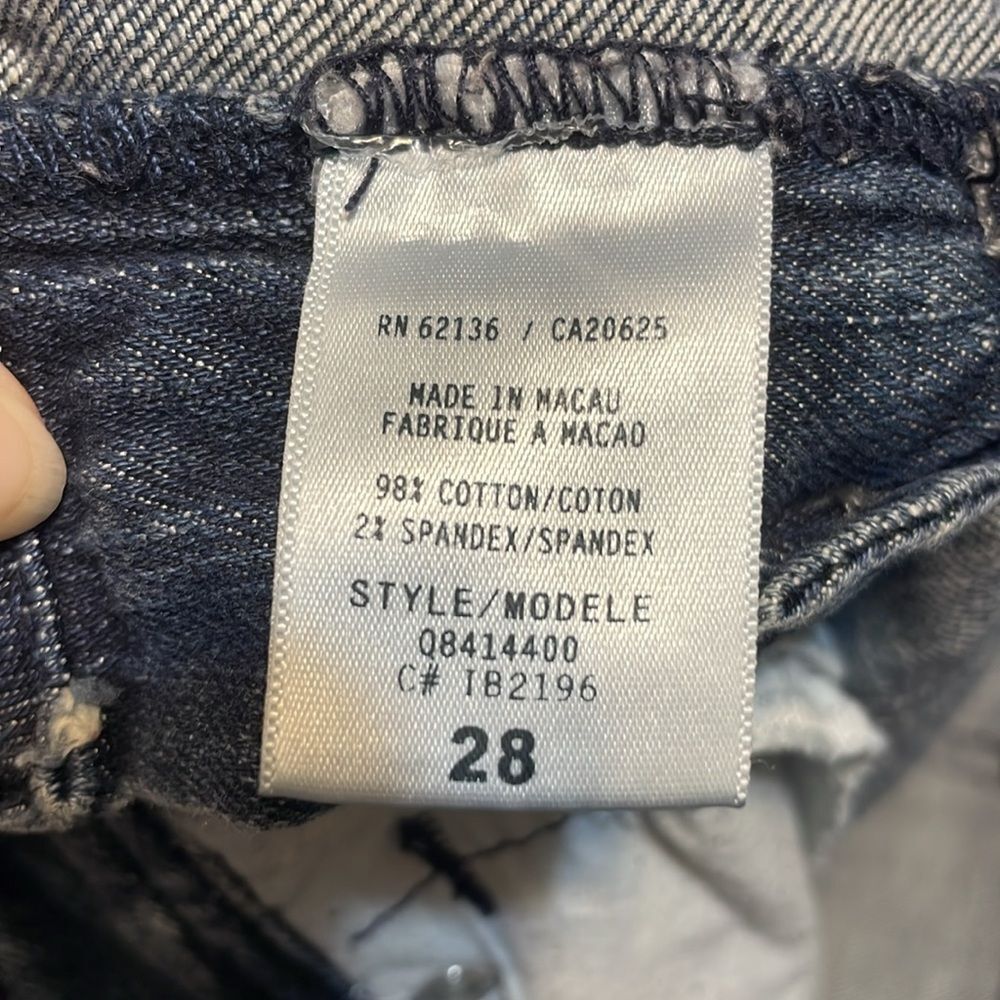 Guess Y2K Crop Capri Jeans , low rise, 28 - Picture 9 of 9